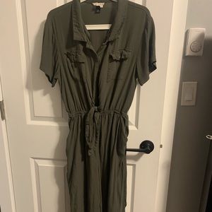Belted jump suit